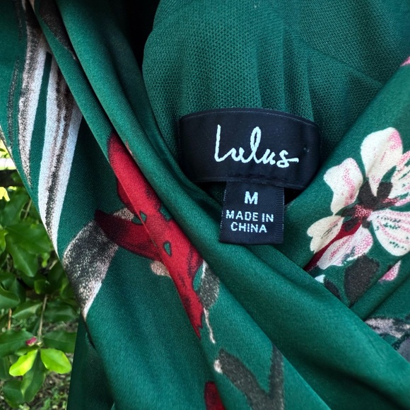 NWT LULU’S Silky Emerald Floral Maxi Slit Dress (Size M) - Picture 7 of 17
